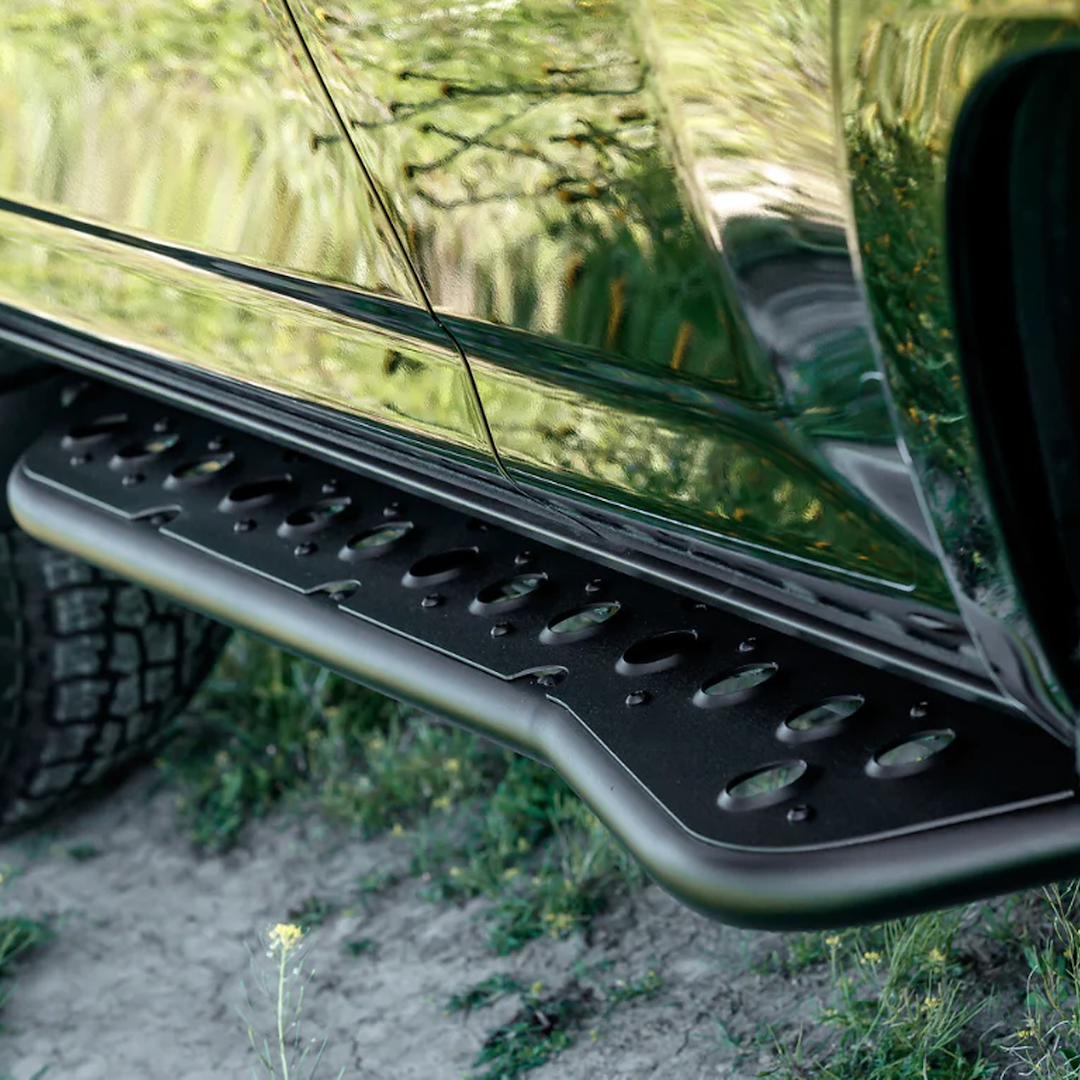Cali Raised LED CR2684 4Runner Step-Edition Rocker Guard - image 9