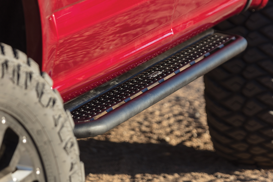 Go Rhino D60087T Dominator D6 Cab-Length Side Steps