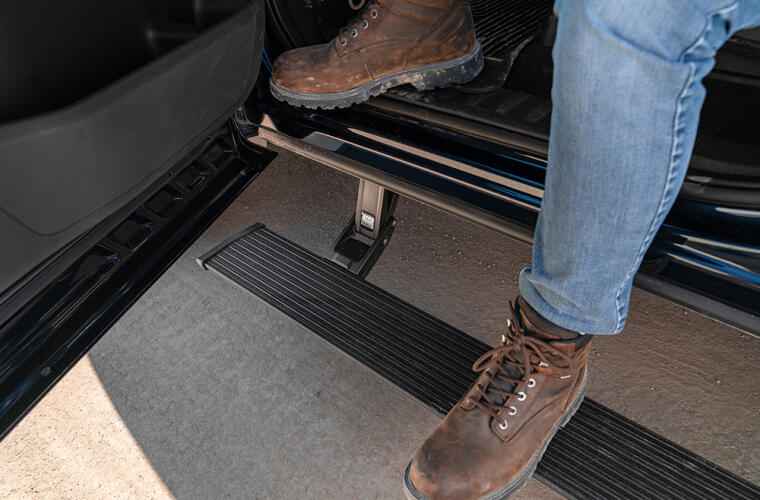 AMP Research 7633801A PowerStep Plug-and-Play Running Boards