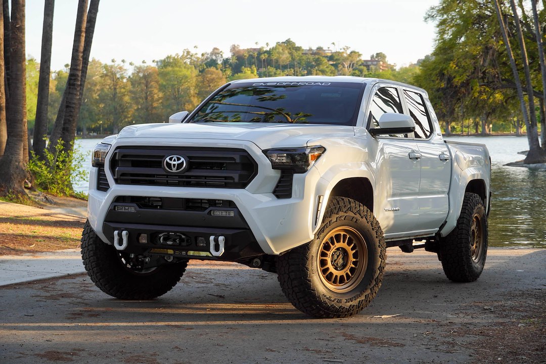 DV8 Offroad FBTT1-08 Centric Tacoma Front Bumper