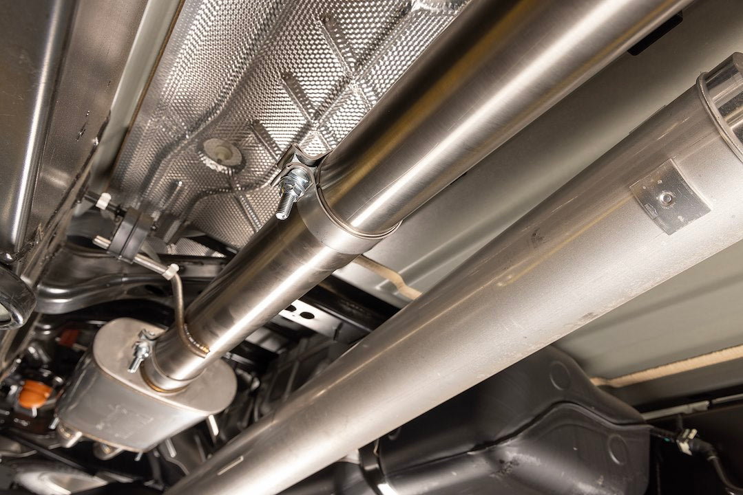 Flowmaster 737889 Signature Series Cat-Back Exhaust Kit