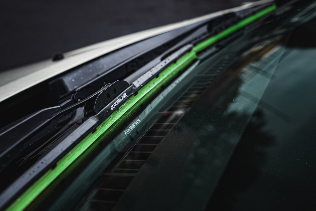 Scrubblade CBG2000 Green All-Weather ShadeBlade Wiper