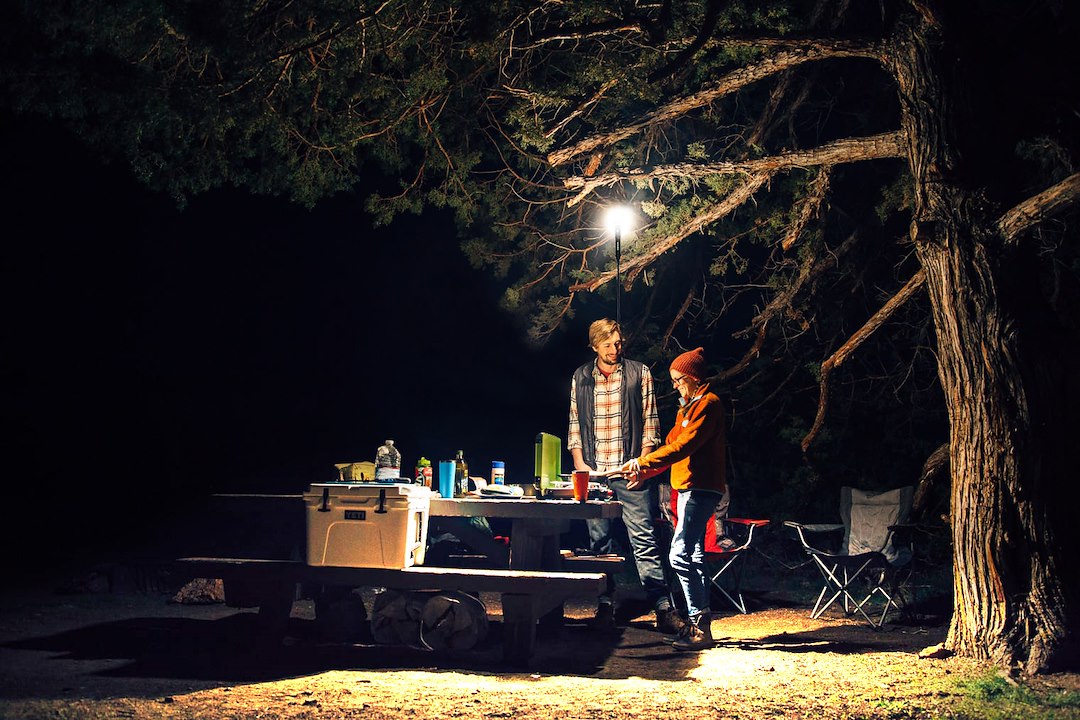 STKR Concepts 12679 FLI PRO Telescoping Camp Light