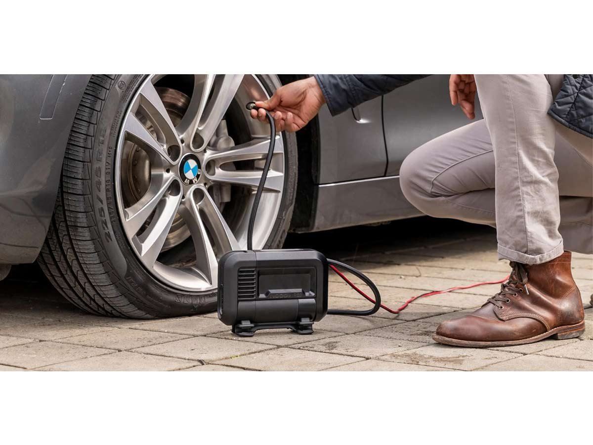 NOCO AIR20 20A Portable 100 PSI Tire Inflator — view 4