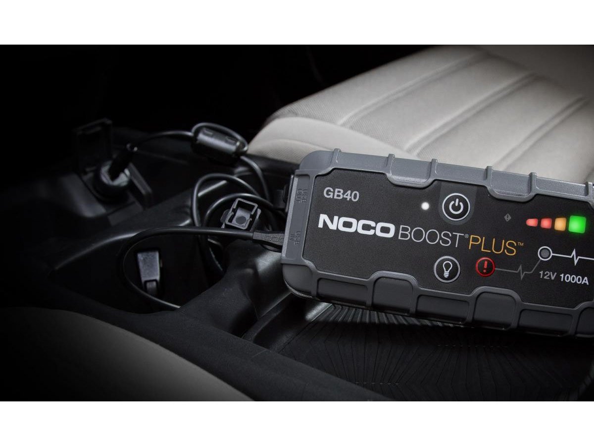 NOCO GB40 12V 1000A Lithium Jump Starter — view 6