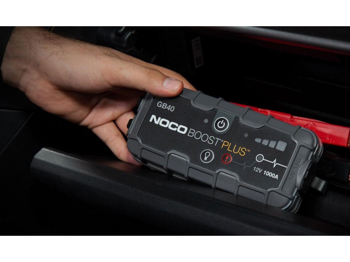 NOCO GB40 12V 1000A Lithium Jump Starter — view 7