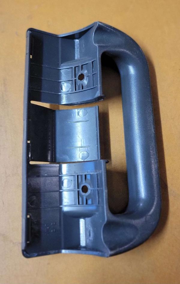 Dometic Fridge Door Handle RV RM2652 RM2852 ETC Black - Used RV Parts