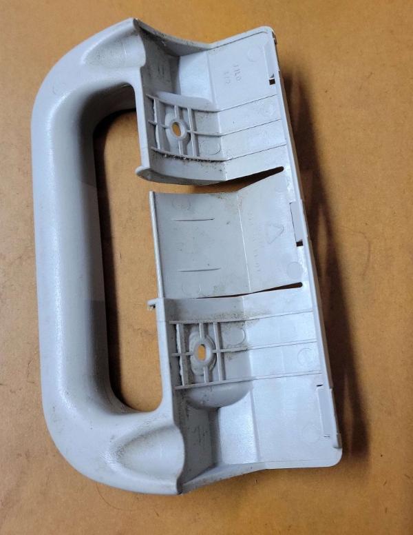 Dometic Fridge Door Handle RV RM2652 RM2852 ETC Beige - Used RV Parts