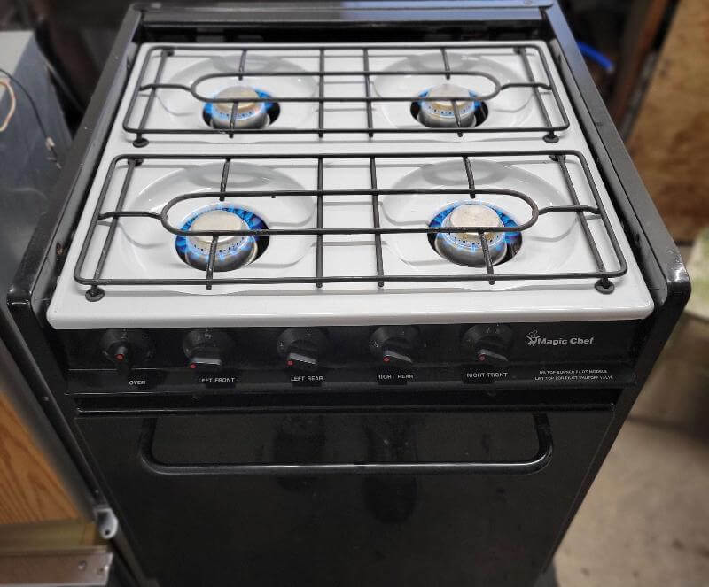 Magic Chef Propane Oven and Stove Four Burner from RV - Used RV Parts