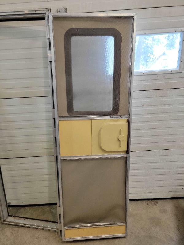 Square RV Entrance Door with Screen and Key - Used RV Parts