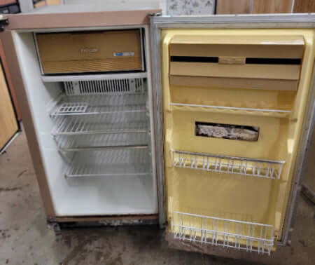 Three Way RV Fridge Propane 12v and 110v Tedco