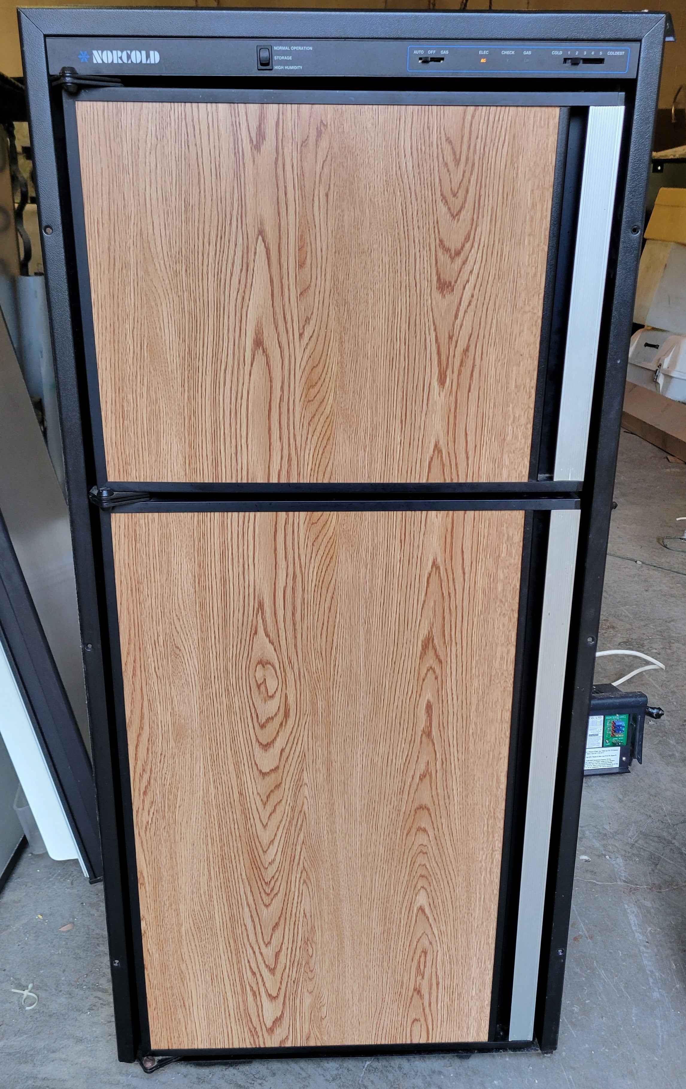 Norcold 6 Cubic Propane & Electric Refrigerator