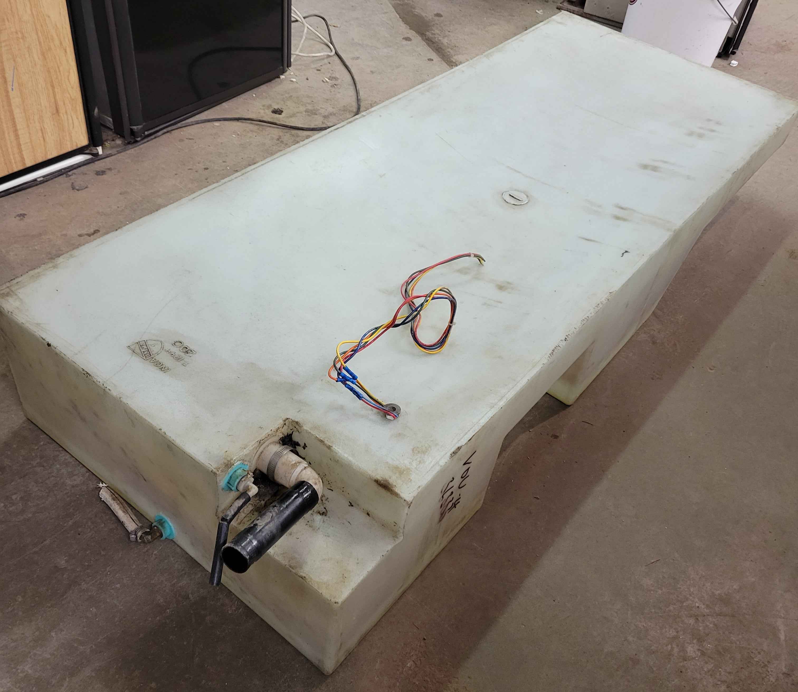 RV Fresh Water Tank 70 Gallon