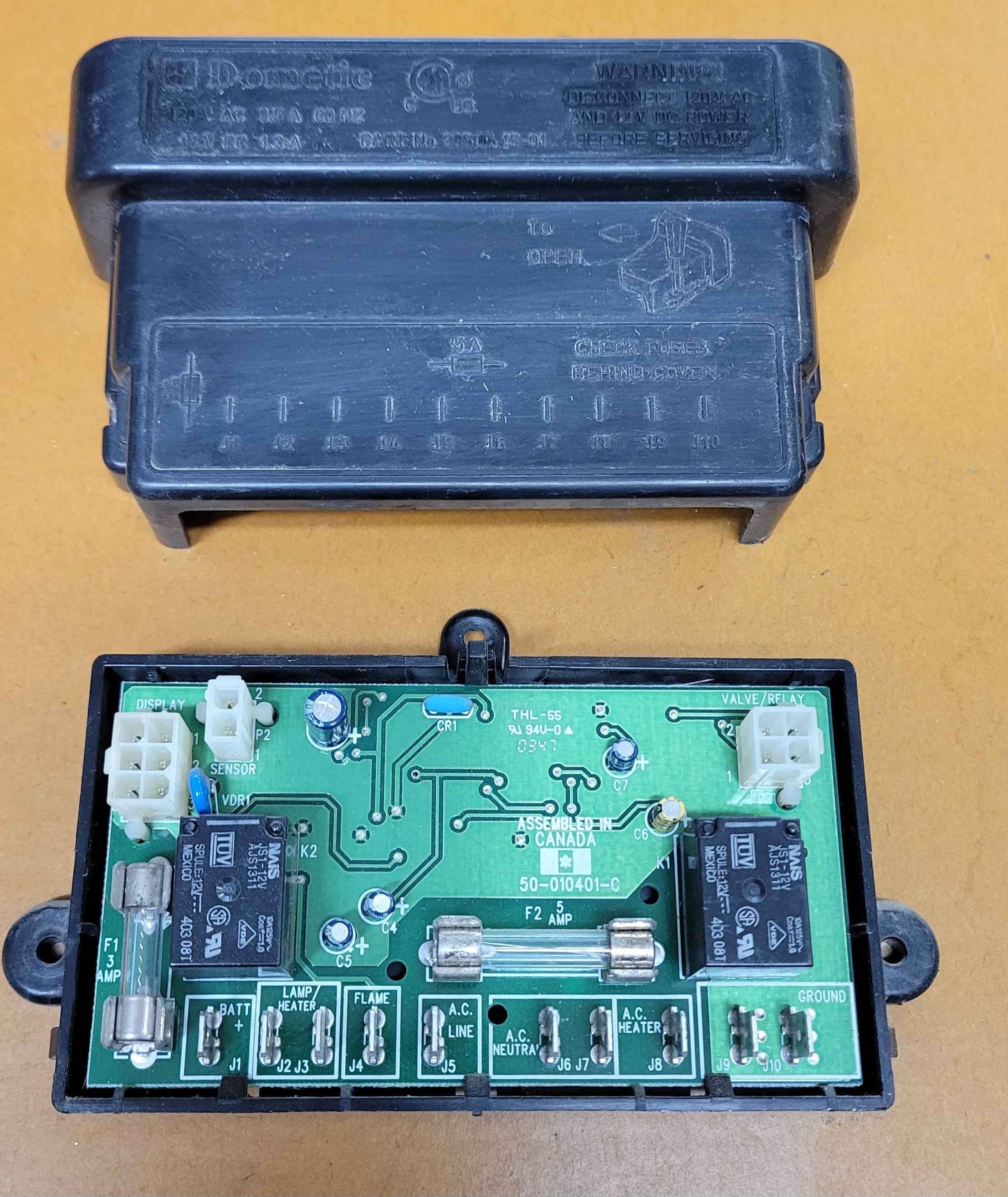 Dometic 3850415-01 RV Refrigerator Control Board