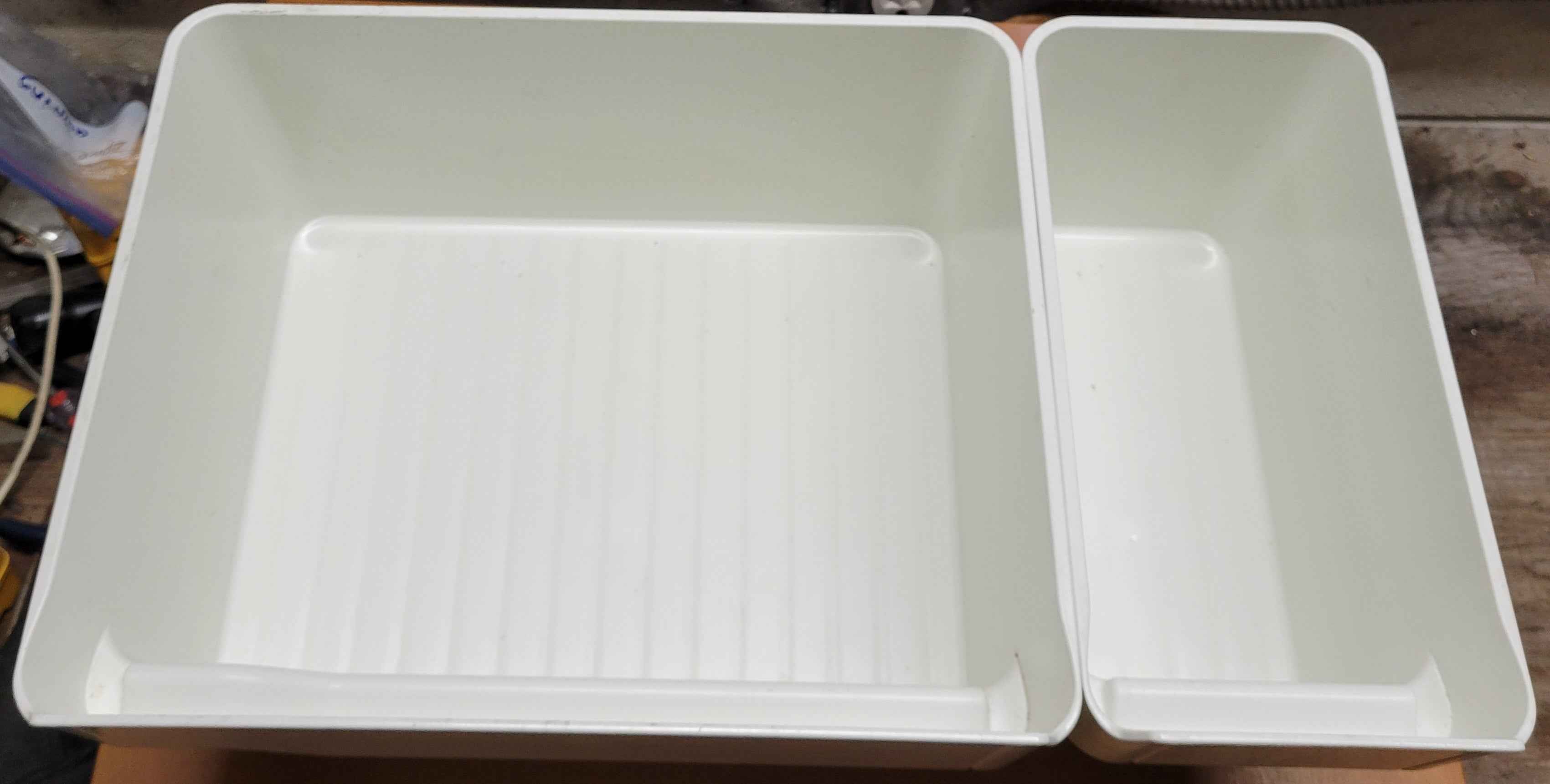 Dometic RM3762 Fridge Crisper Bins – 3850992029 / 3850993027