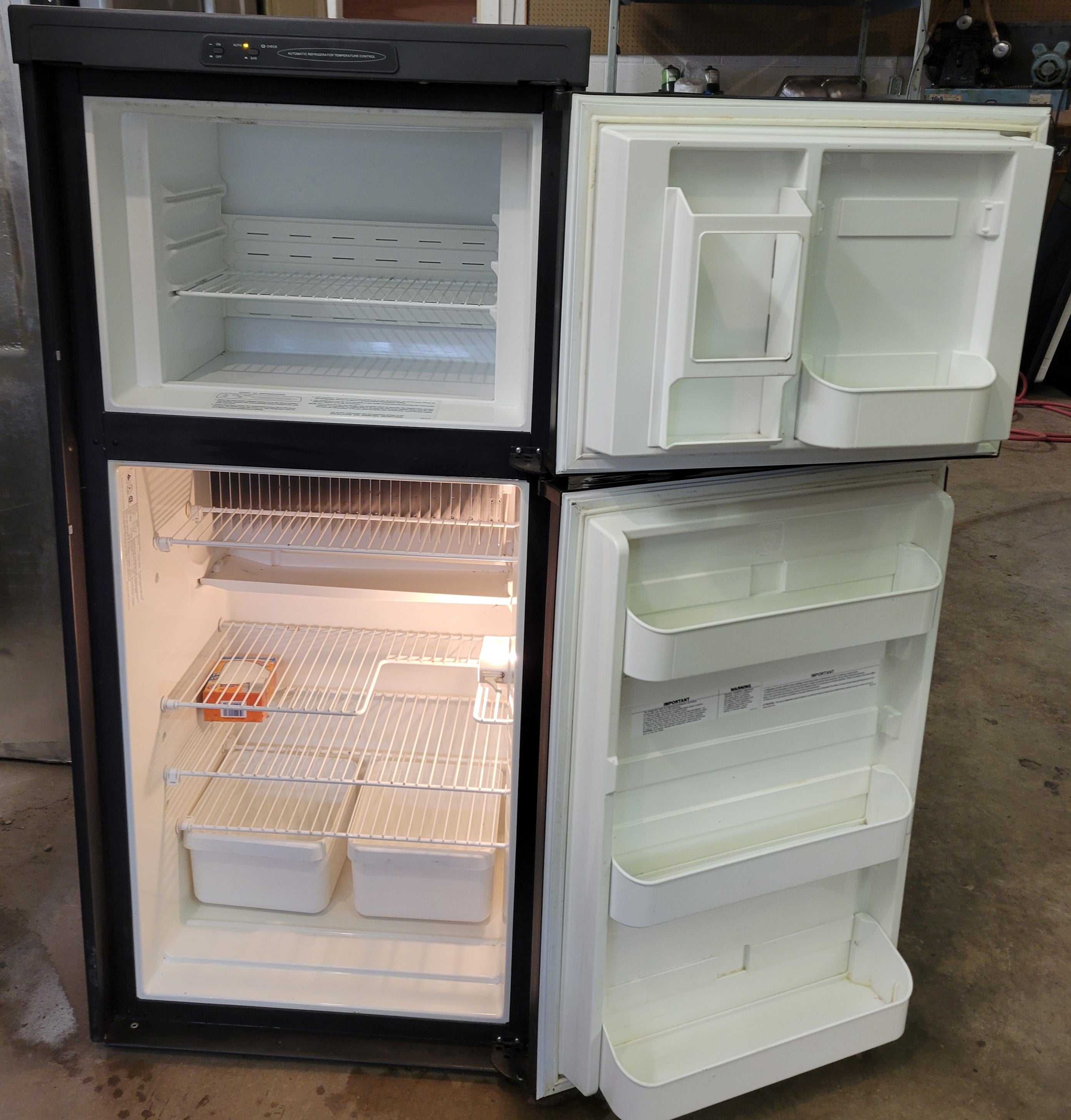 Dometic RM2652 Propane and Electric Refrigerator RV