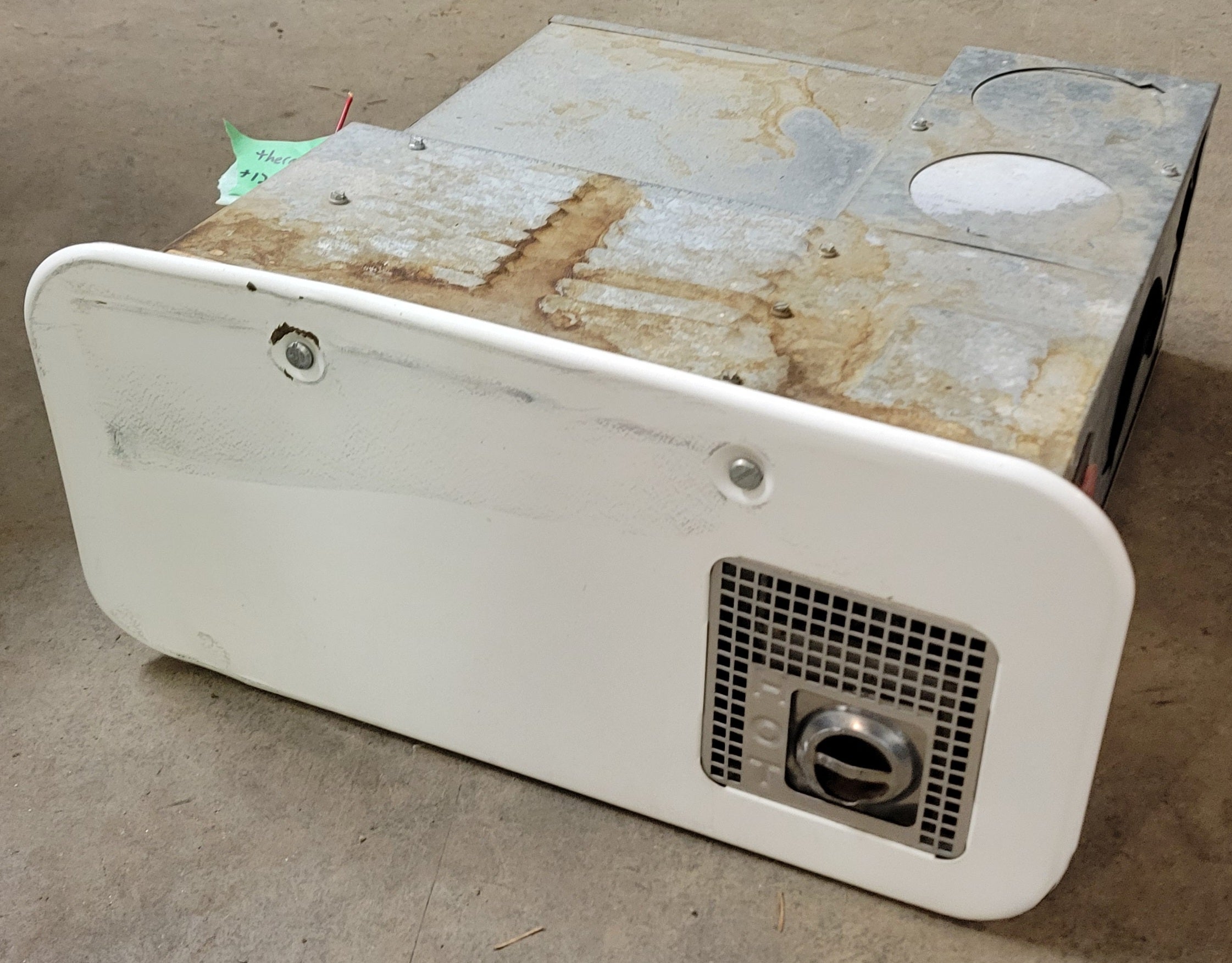 Hydroflame RV Furnace 8531-II – 31,000 BTU Propane Heater