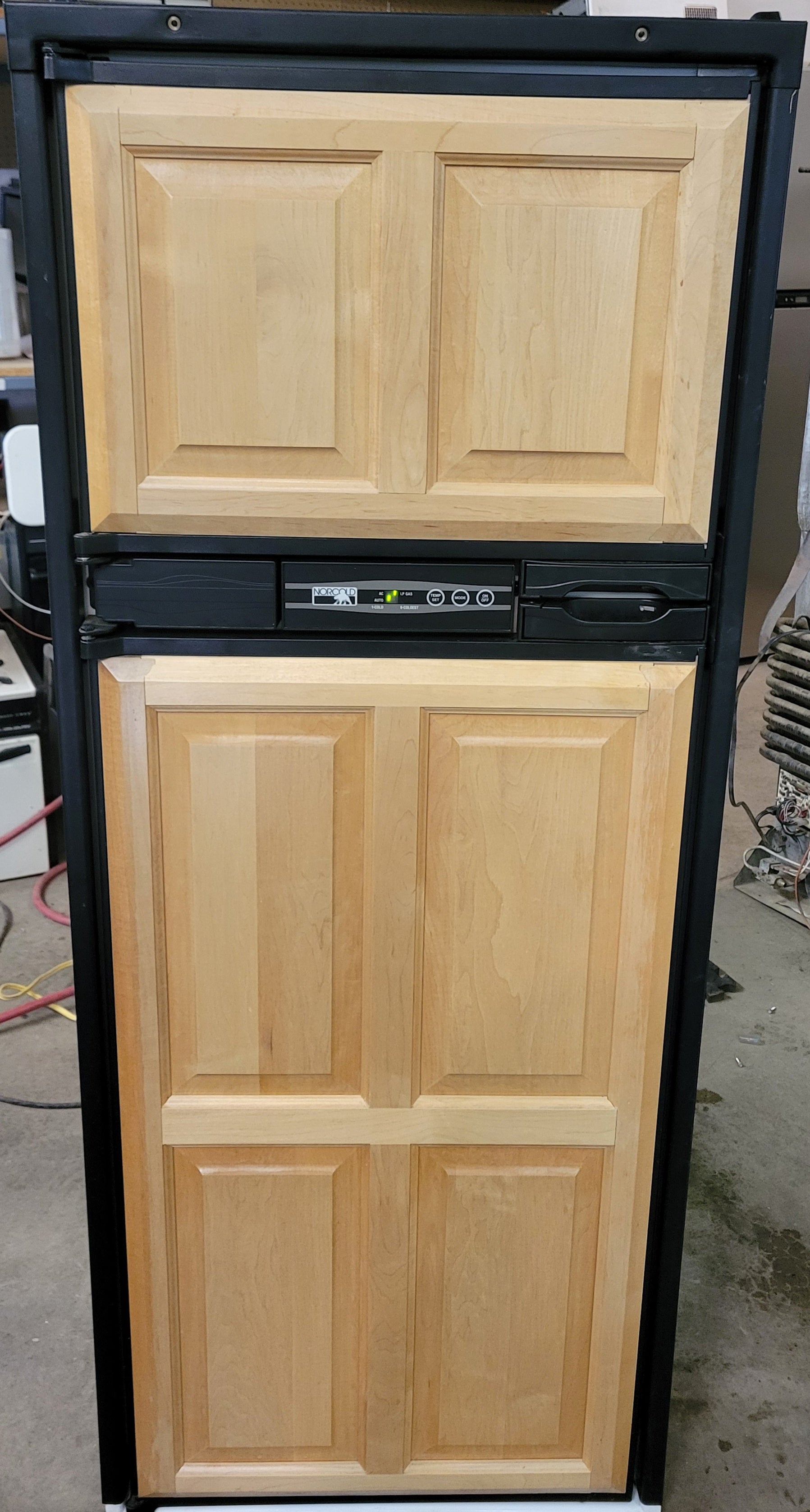 Norcold N821F RV Propane Electric Refrigerator 8 Cu Ft 2-Way 110V LP Gas