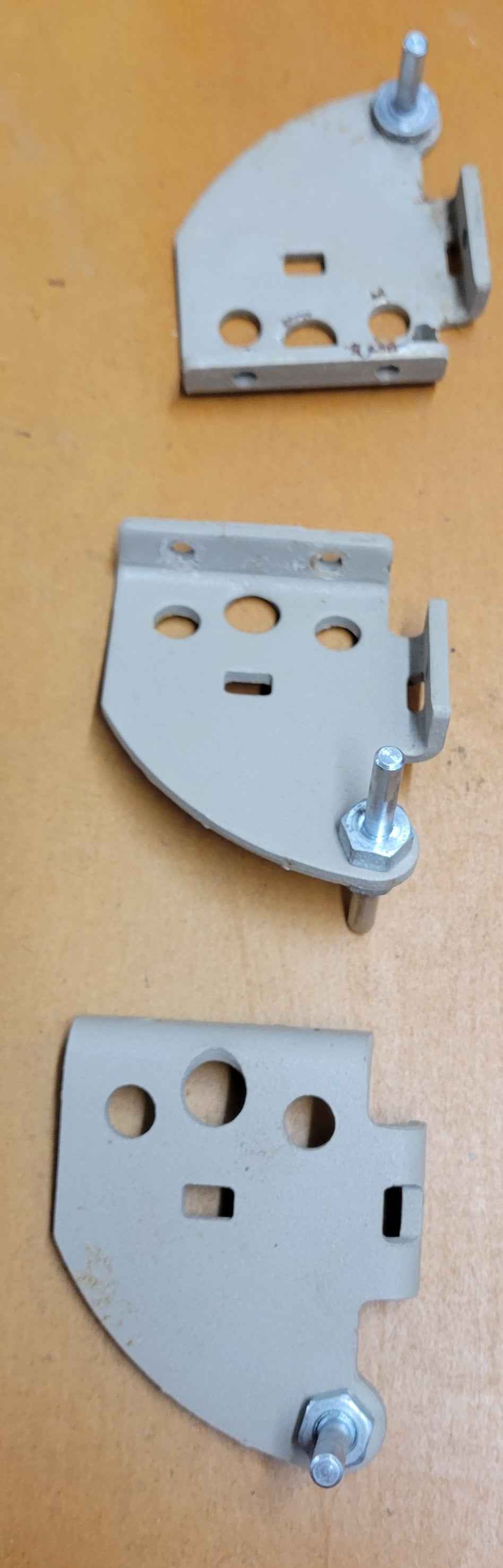 Dometic RV Fridge Hinge Kit 2932643014 2932643022 – Beige
