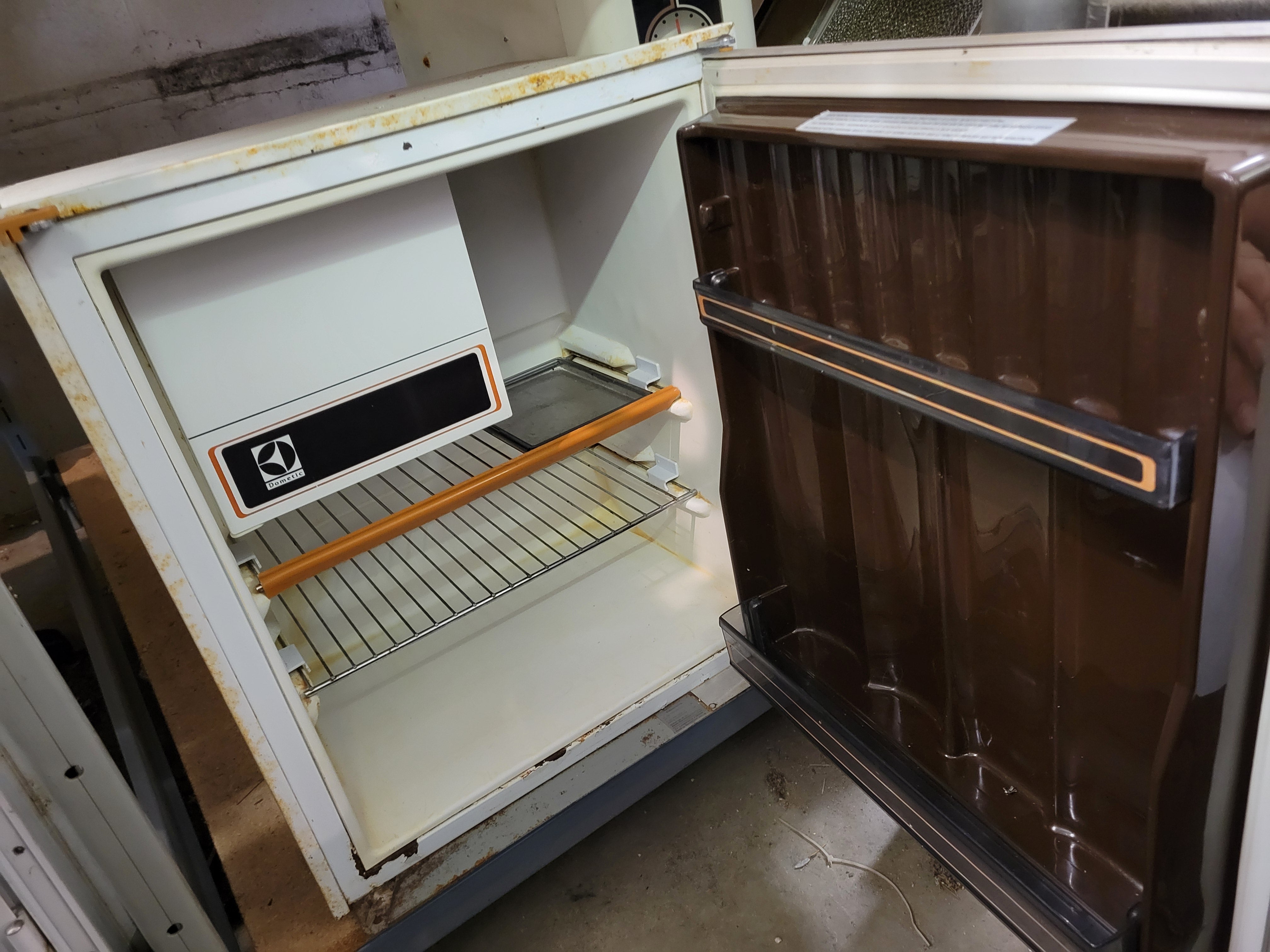 Dometic RM211 RV Fridge Propane and 12v Two Way Boler Tent Trailer Mini