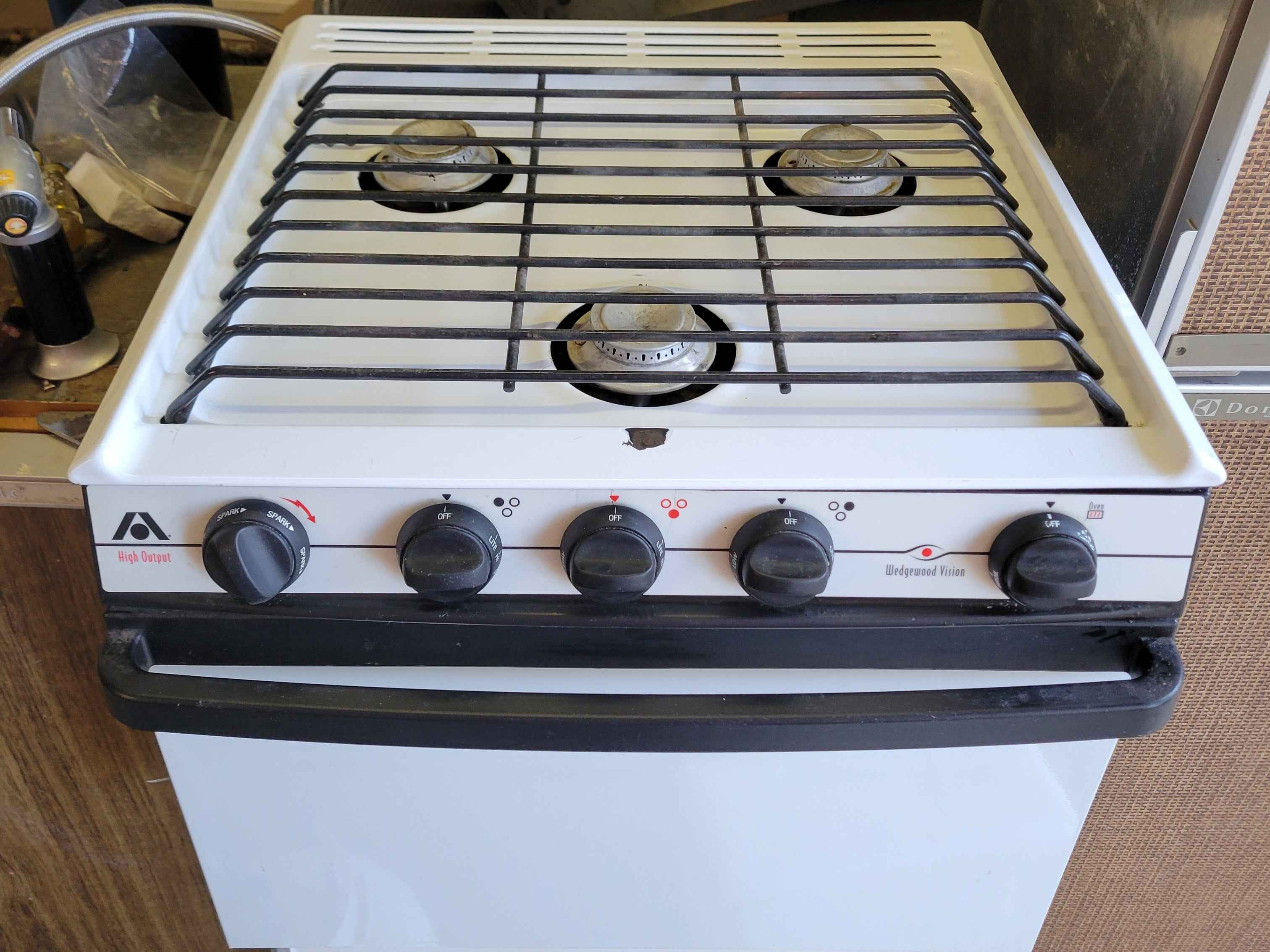 Atwood Wedgewood 3 Burner RV Stove / Oven