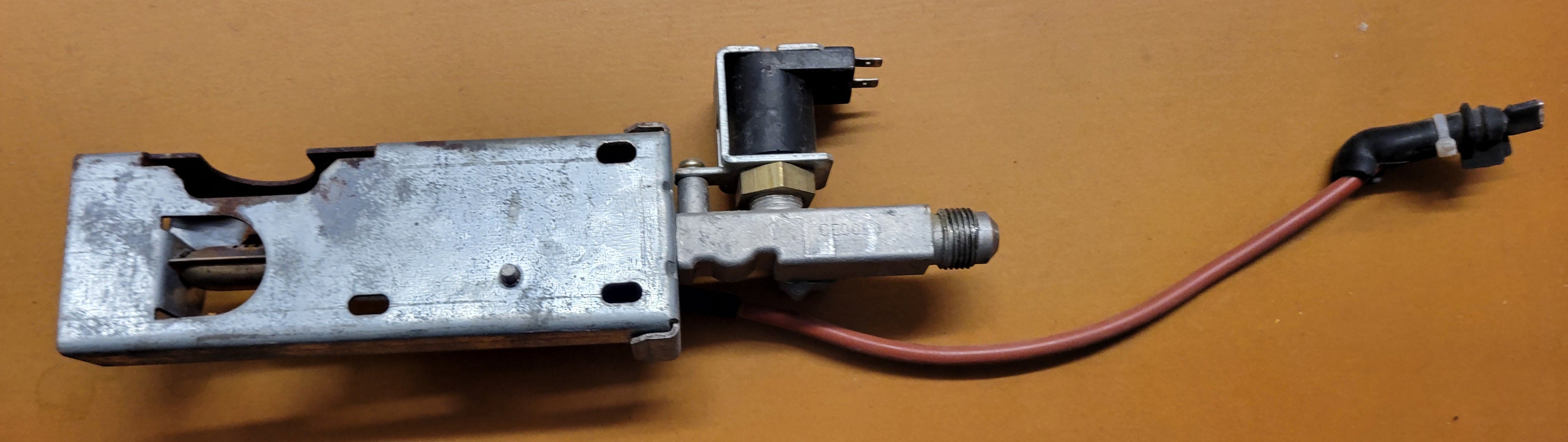Atwood Fridge 14035 Gas Valve Assembly HE-0601 HE-0801