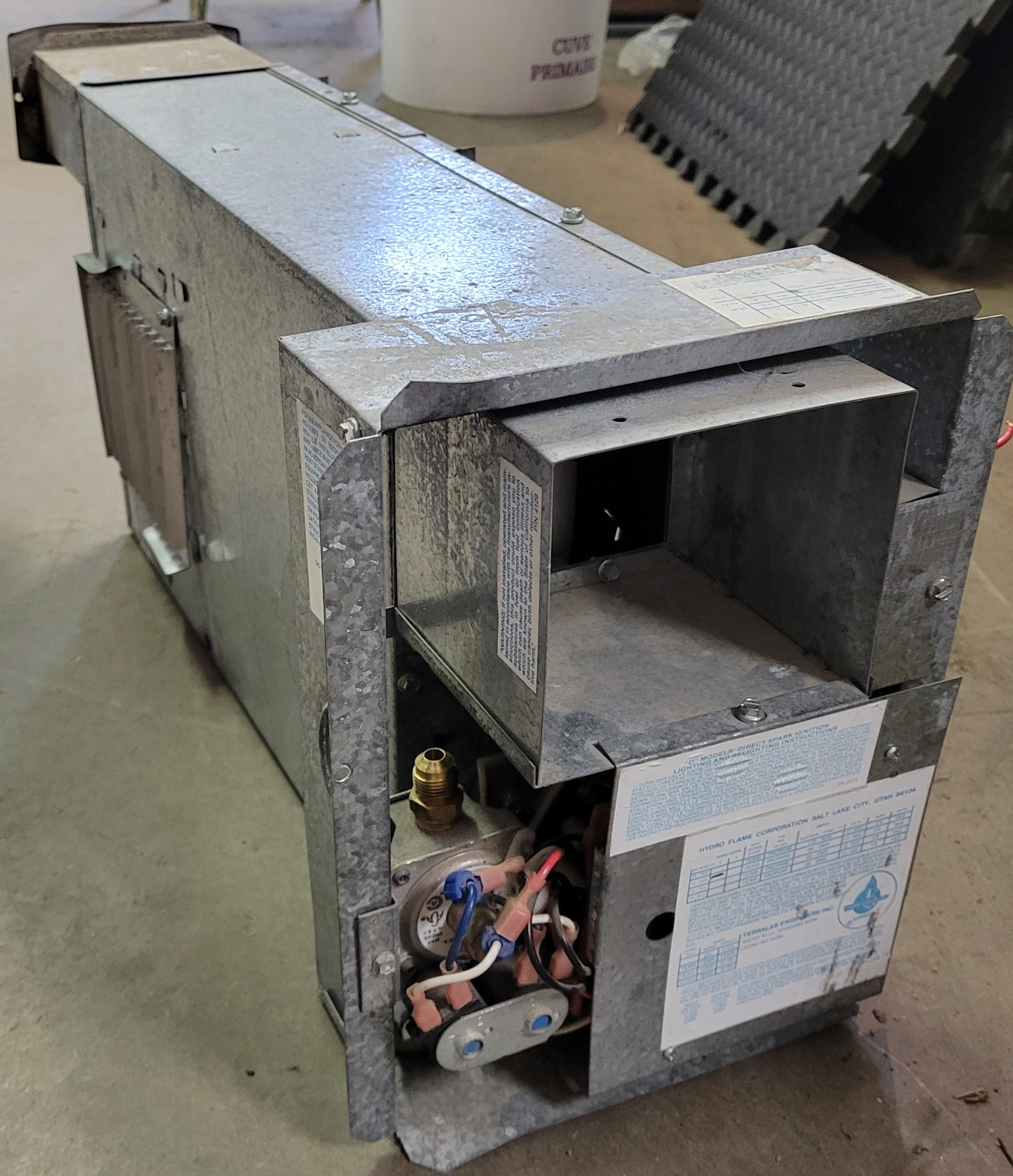 RV Propane Furnace Hydroflame FA 7916 16000 BTU
