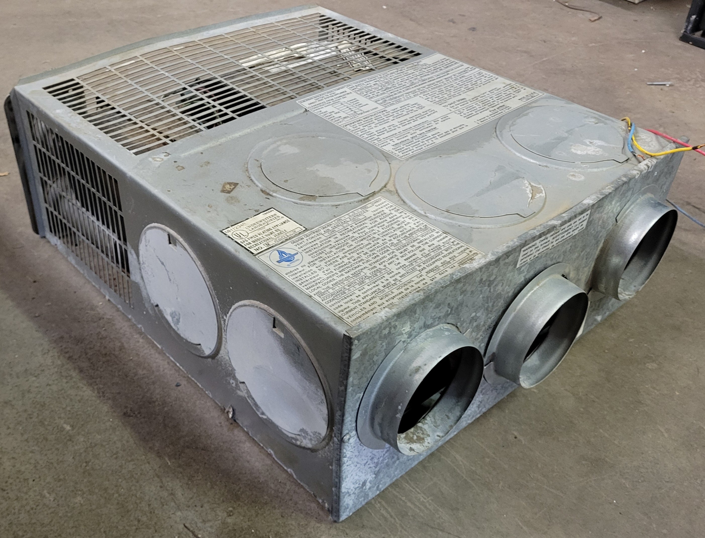 RV Propane Furnace Suburban SF-30 30000 BTU