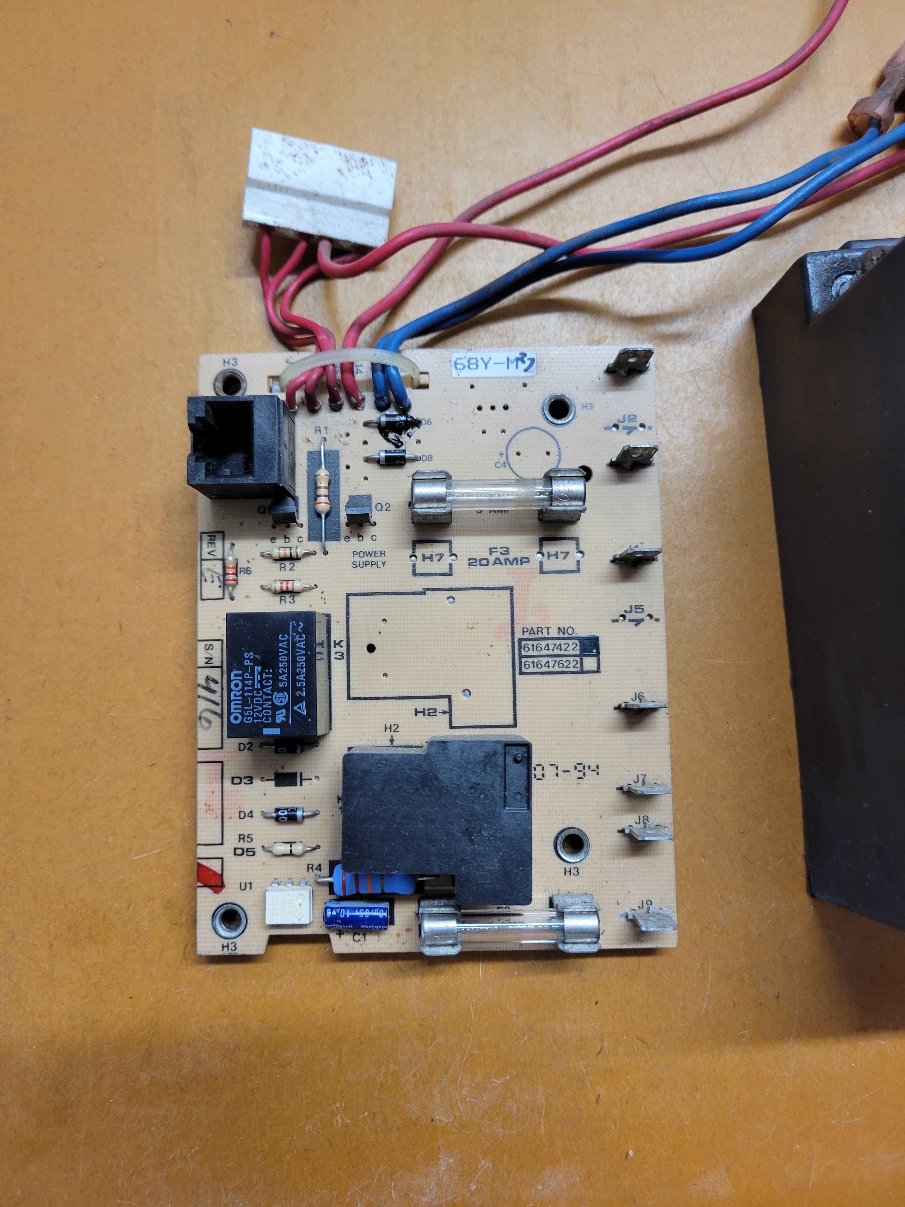 Norcold 61647422 RV Refrigerator 2-Way Control Board – Used OEM