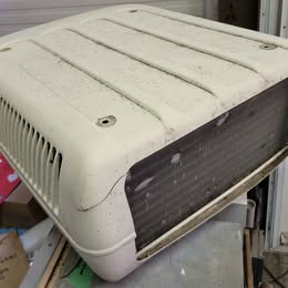 Coleman Mach 3 Plus 13,500 BTU RV Air Conditioner w/ Heat – 6759E717