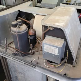 Dometic Brisk II 13,500 BTU RV Rooftop Air Conditioner 457915.301C0 – Used