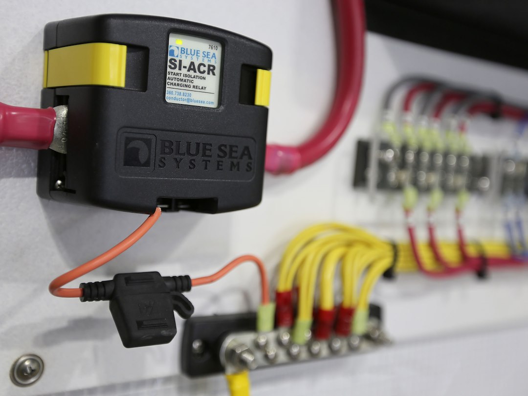 Blue Sea 7610-Bss Battery Voltage Sensing Relay - image 9