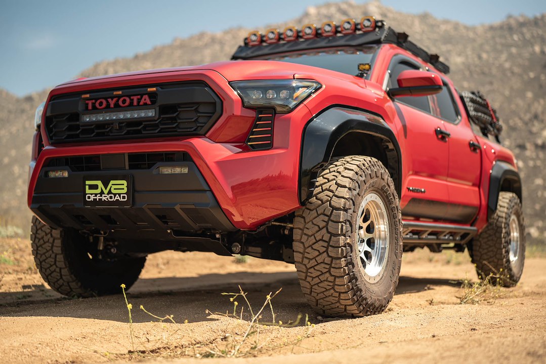 DV8 Offroad SRTT1-04 Tacoma Rock Sliders with Steps