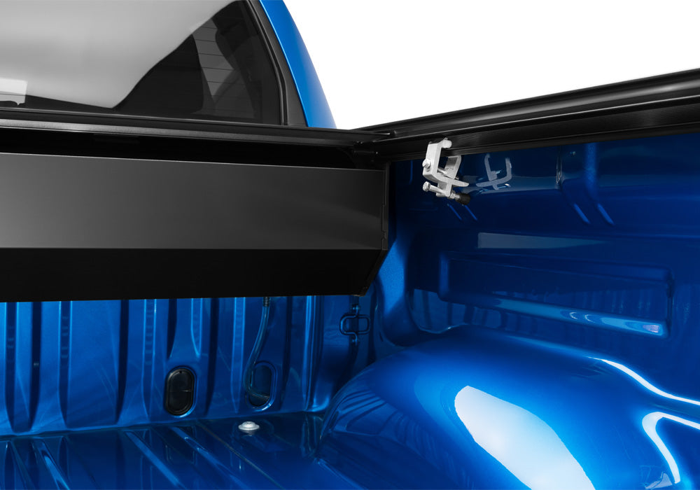 Retrax T-60871 RetraxONE XR Polycarbonate Tonneau Cover