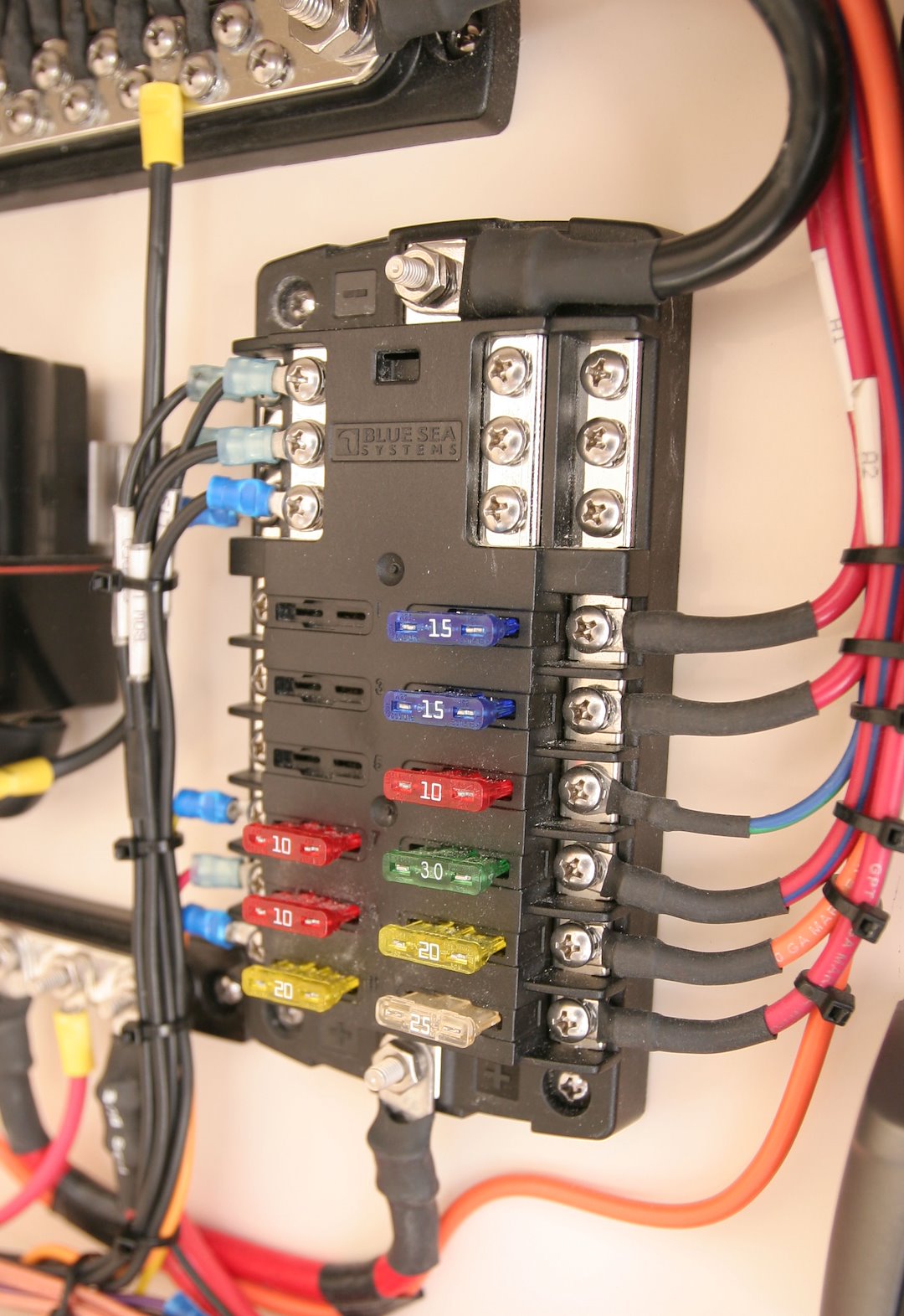 Blue Sea 5026-Bss Fuse Block - image 2