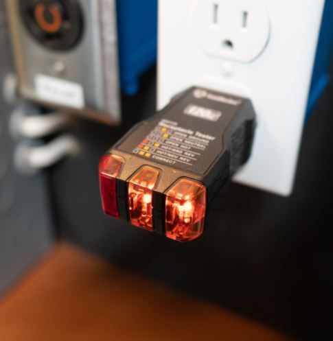 Southwire Corp. 10037k Circuit Tester - image 5