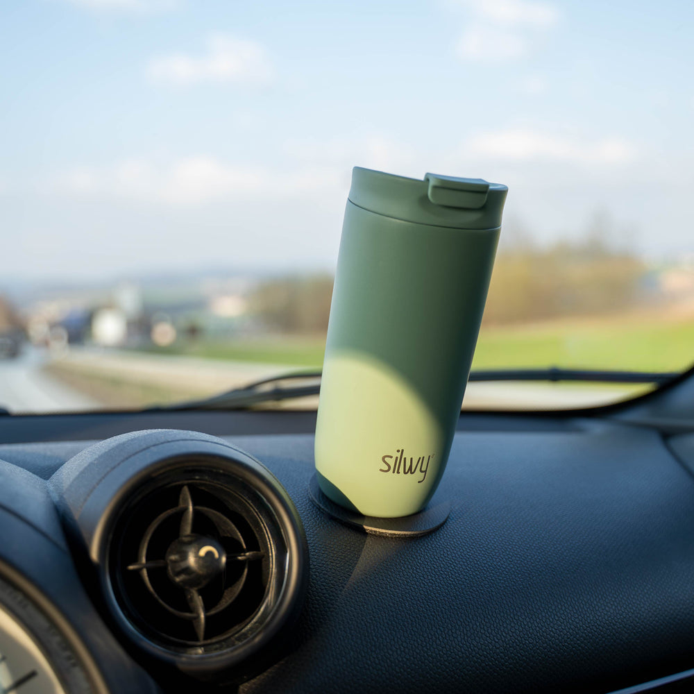 Silwy Magnetic Sy-Tc-Sa Insulated Travel Mug and Pad