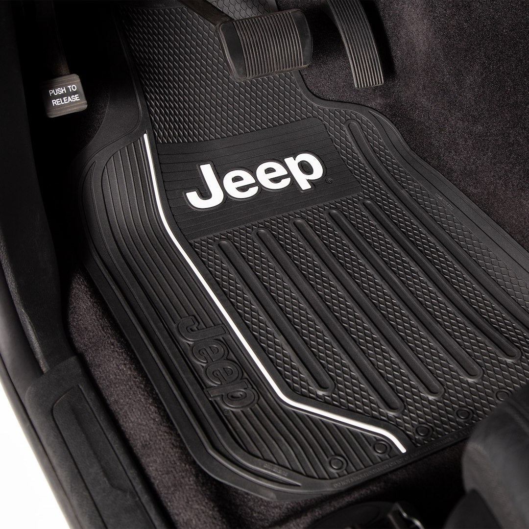 Plasticolor 001616R01 Jeep Logo Floor Mat
