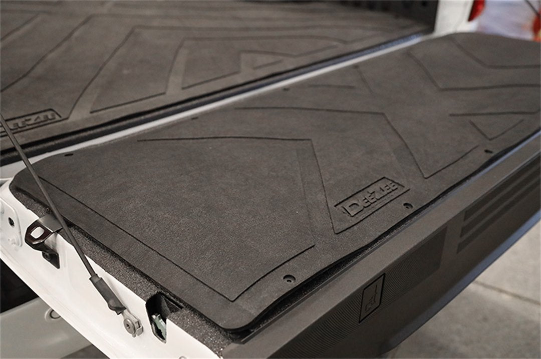 Dee Zee Dz76700 Tailgate Mat - image 2