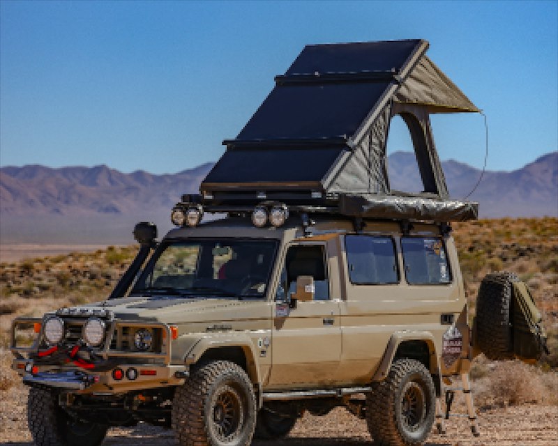 Overland Vehicle Systems 18099901 Mamba III Hard Shell Roof Top Tent