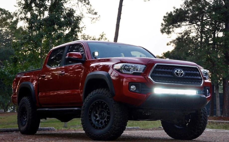 Cali Raised LED CR2845 Tacoma 32-Inch Lower-Bumper Spot Bar - image 10