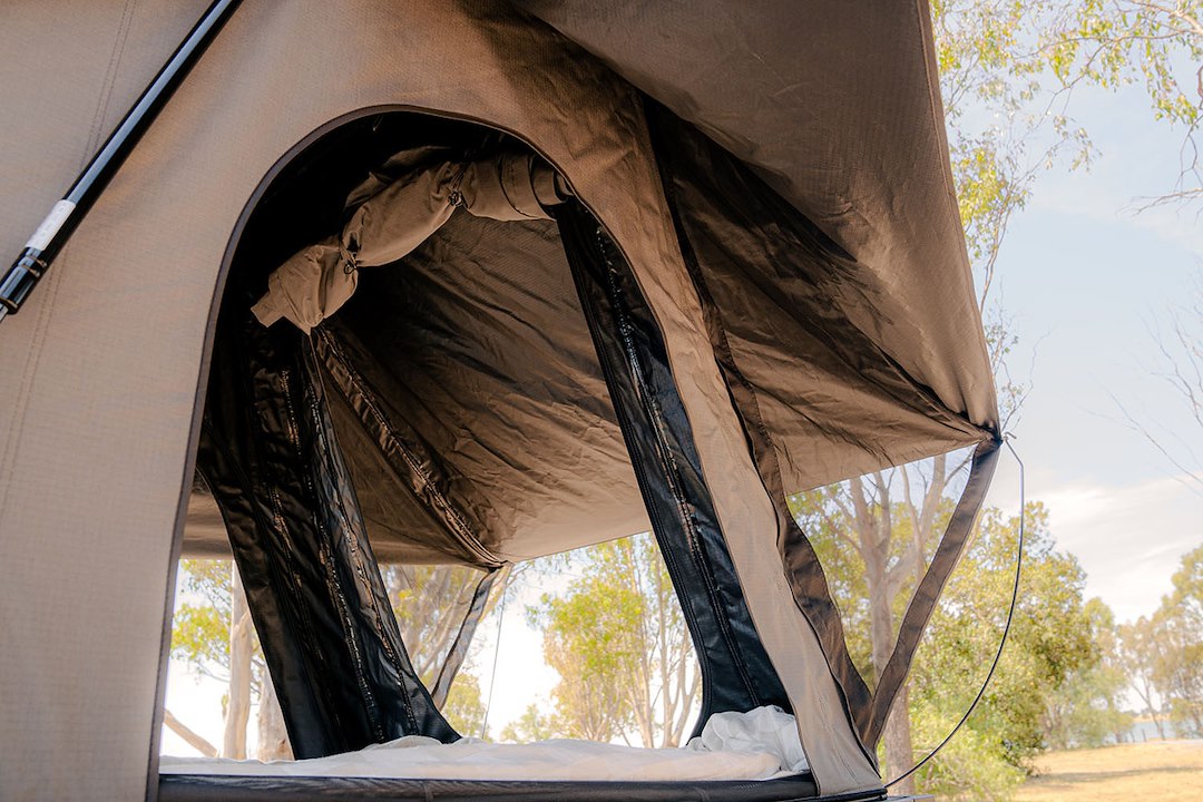Ironman 4x4 IRTT0056 Orion 1400 Hard Shell Tent