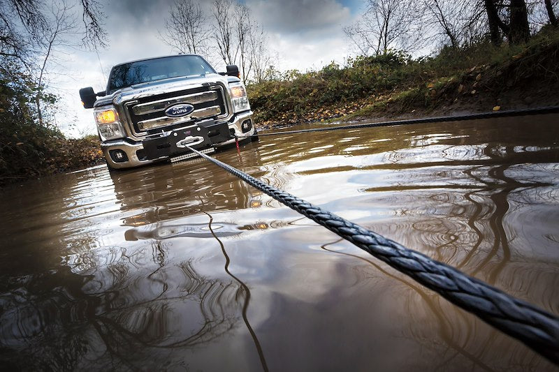 Warn 97740 16.5ti-S 12V Electric Recovery Winch with 80 Ft Spydura Pro