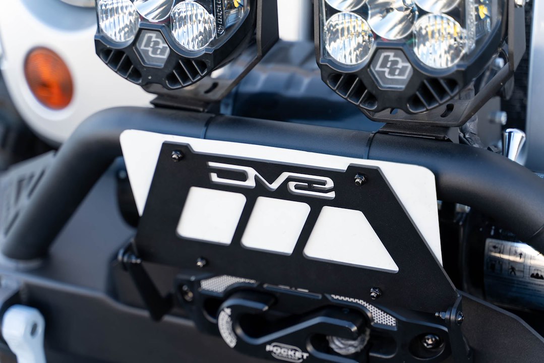 DV8 Offroad LPBM-02 Flip-Up Fairlead License Bracket