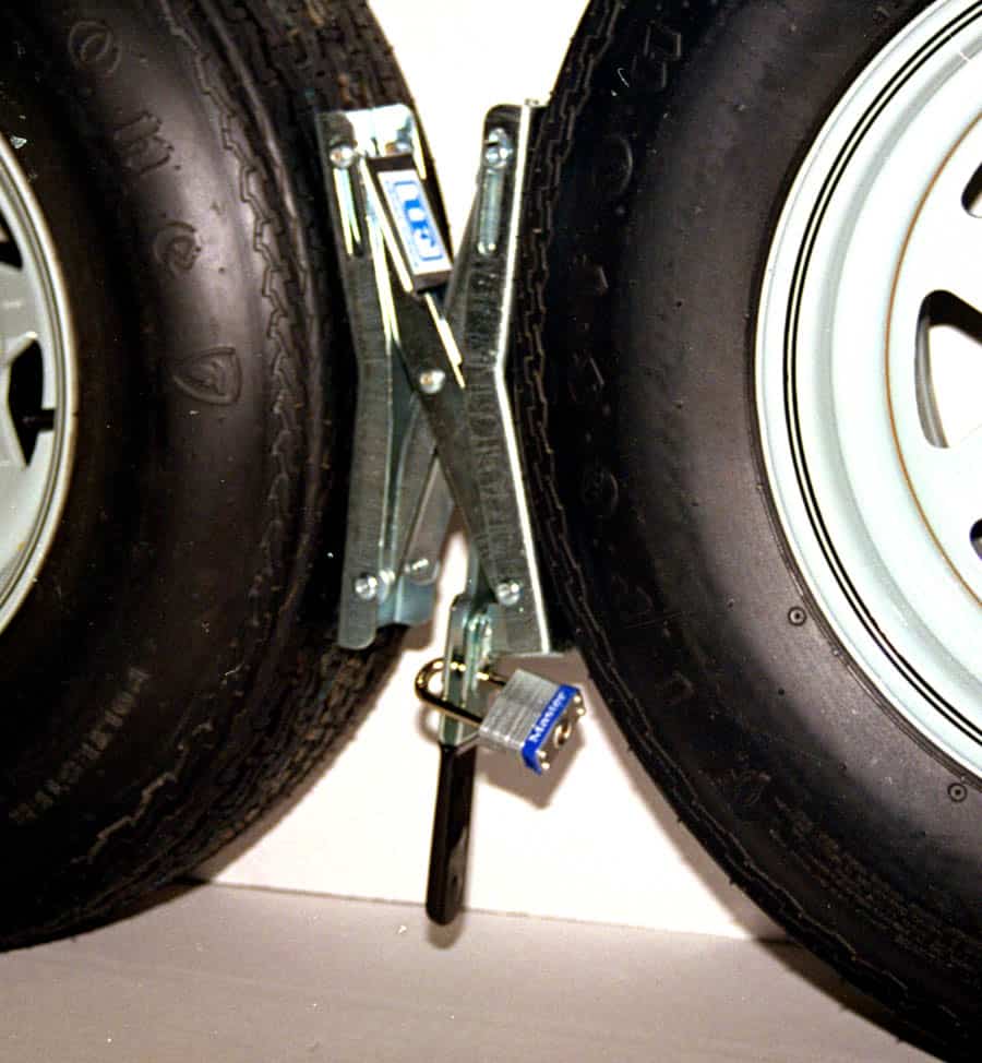 Ultra-Fab Products 21-001060 Wheel Chock - image 8