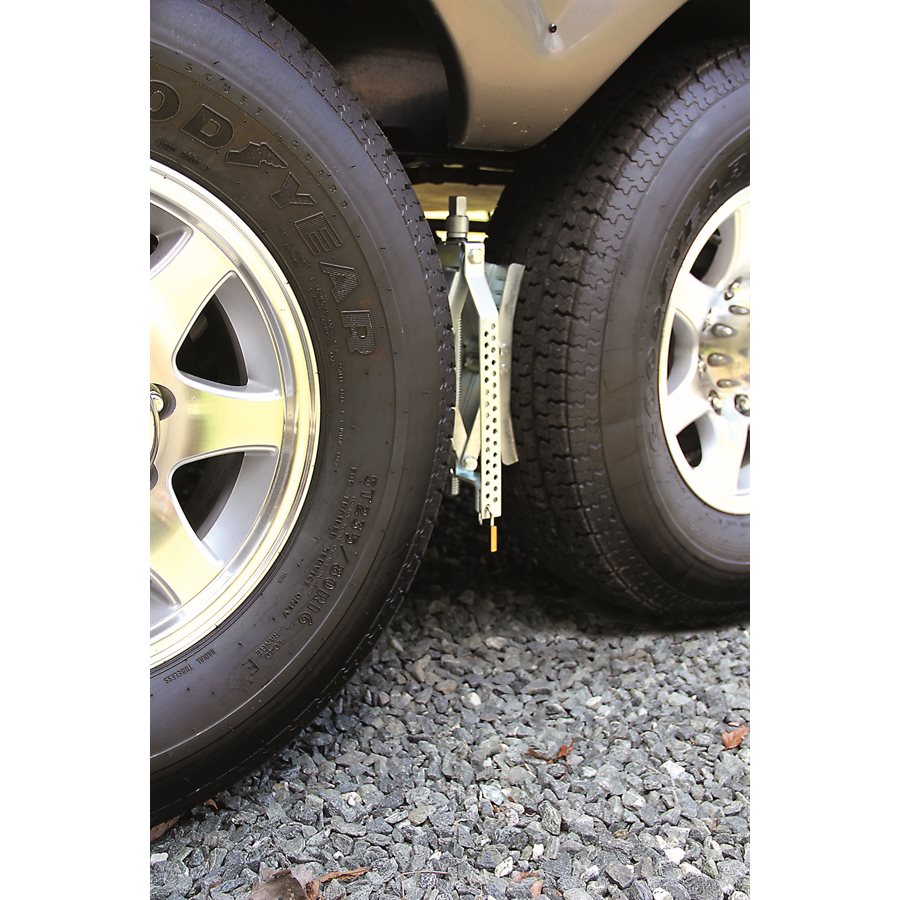 Camco 44662 Wheel Chock - image 14