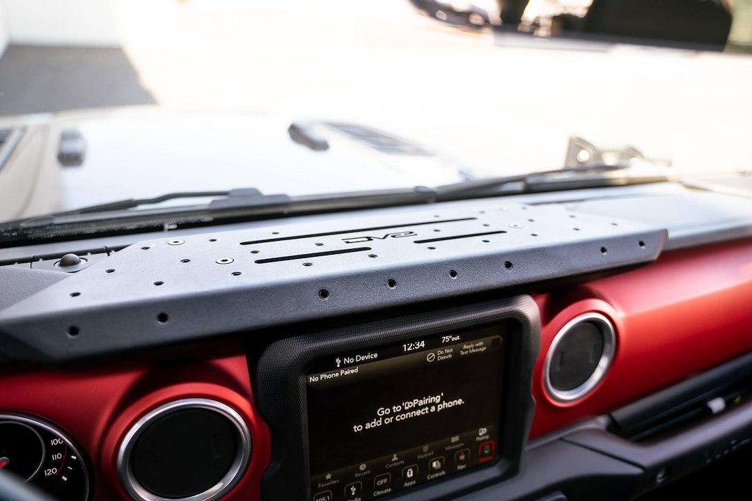 DV8 Offroad DMJL-01 Jeep JL/JT Device Mount Plate