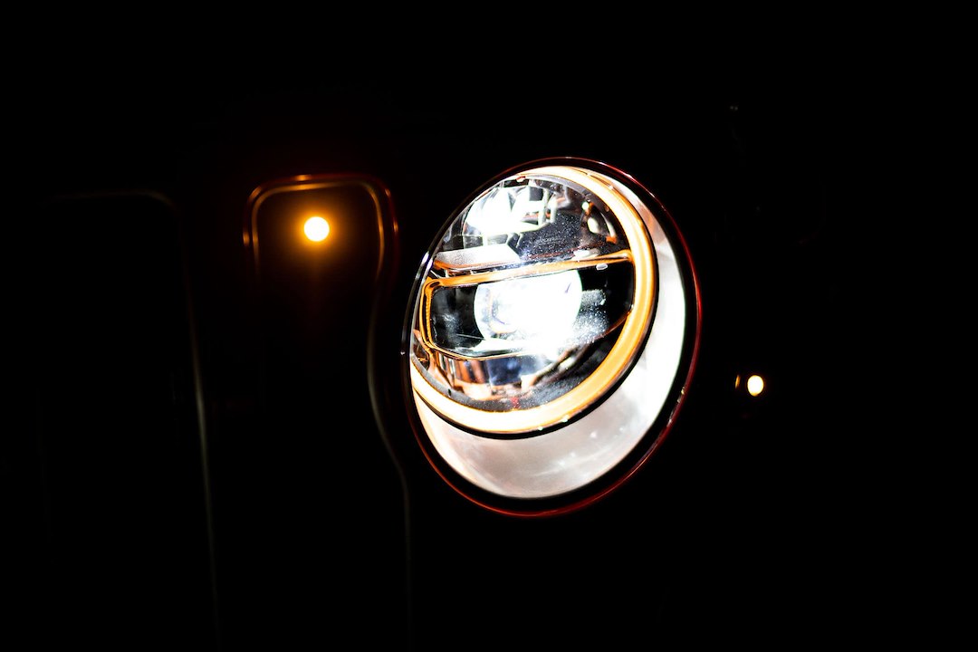 DV8 Offroad HLCJL-01 Jeep LED Projector Headlights