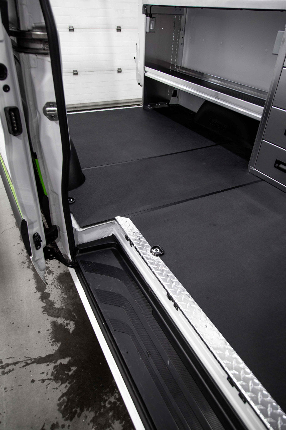 Legend Fleet 109-151-1010 Sprinter Sill Plate Set