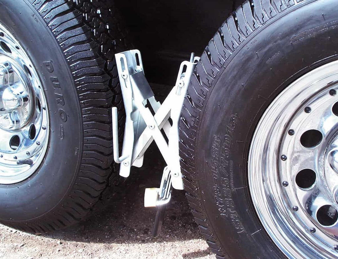 Ultra-Fab Products 21-001070 Wheel Chock - image 6